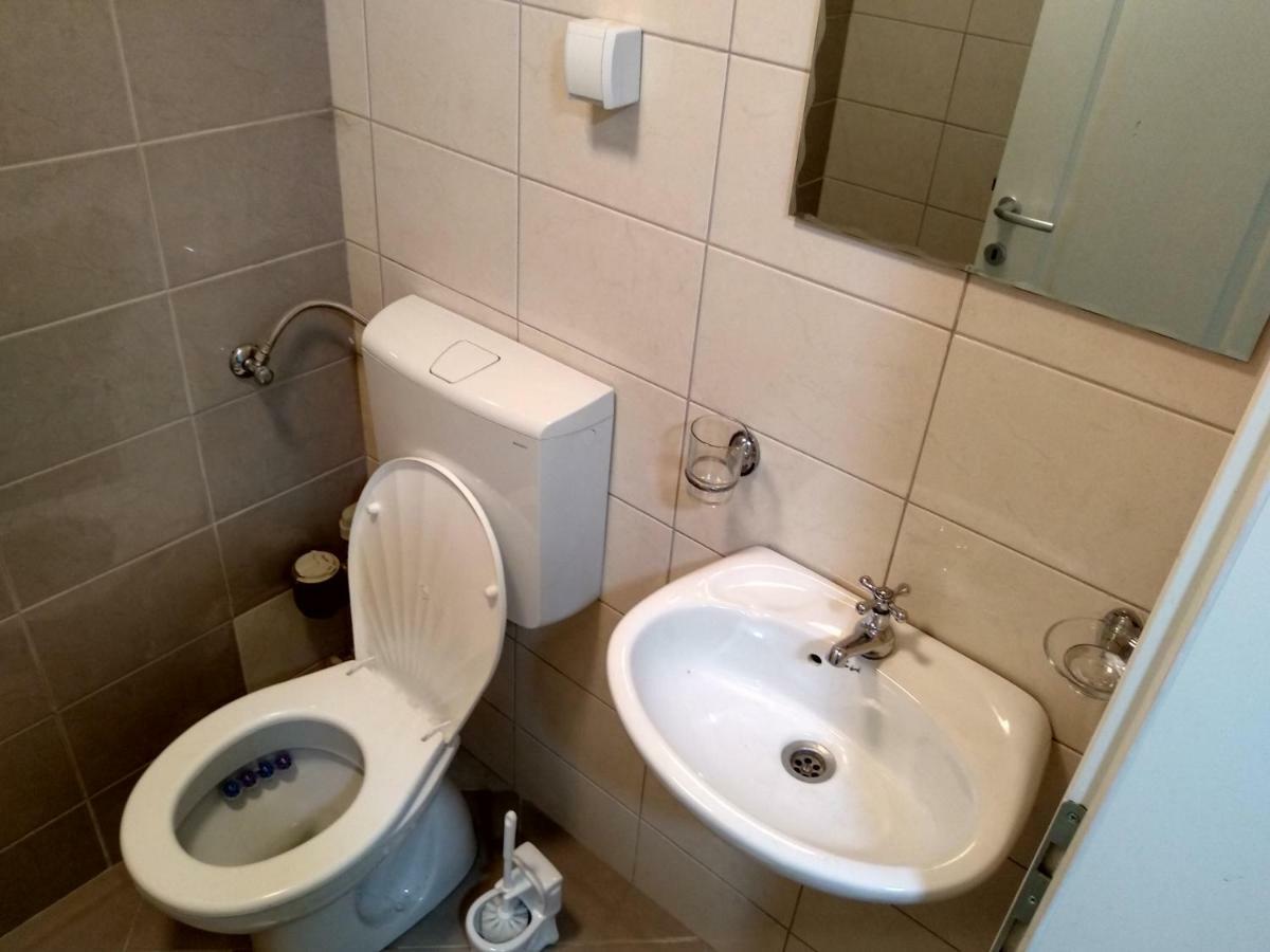 Tea Apartment Kumanovo Bagian luar foto