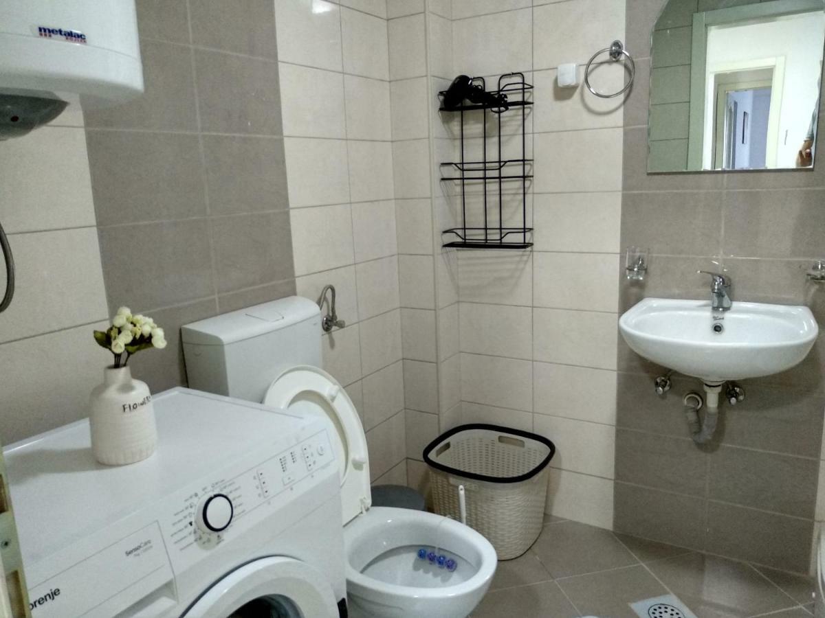 Tea Apartment Kumanovo Bagian luar foto